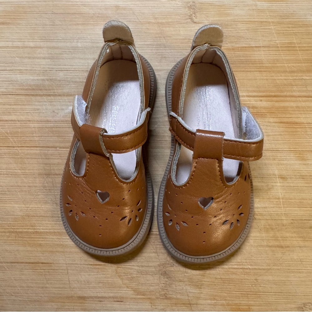 Brown Leather Toddler Shoes - Picture 2 of 3